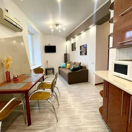 Pavlovskaya Square Apartment Kharkiv Exterior photo
